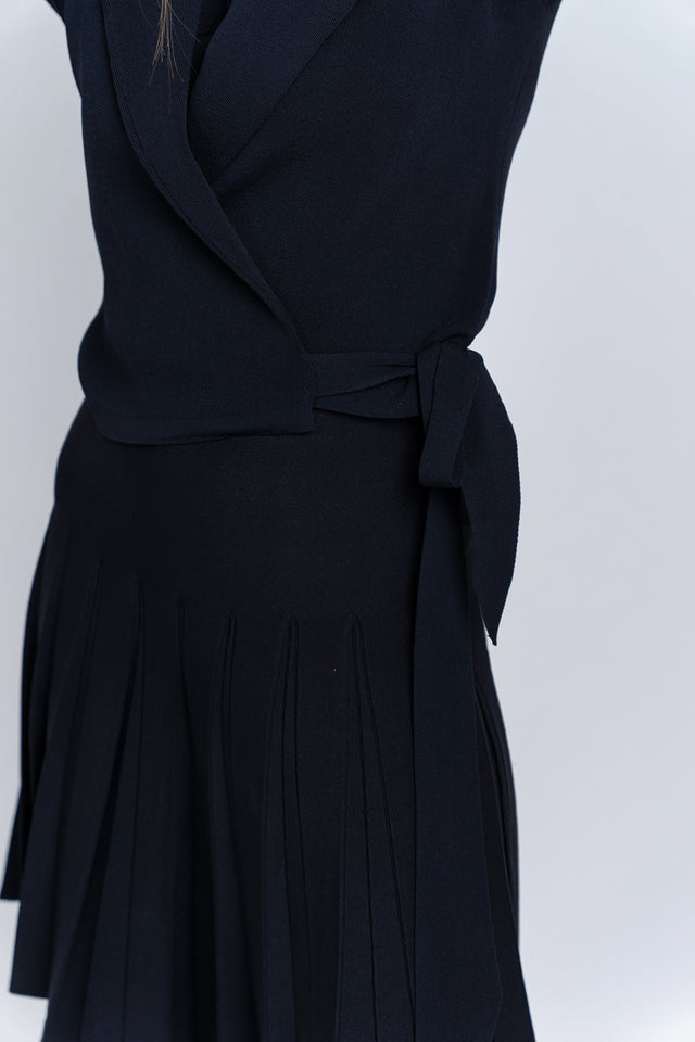 Elli Tie Blazer