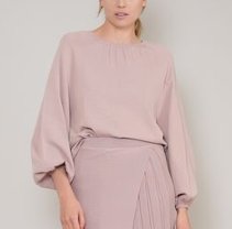 Relaxed Flow Knit Top