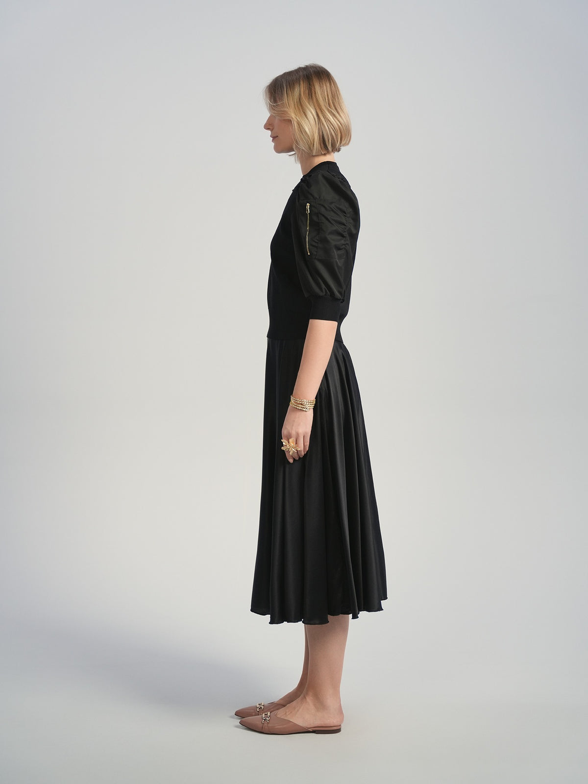 Aleeza Paris Brea Bubble Sleeve Top – modest top