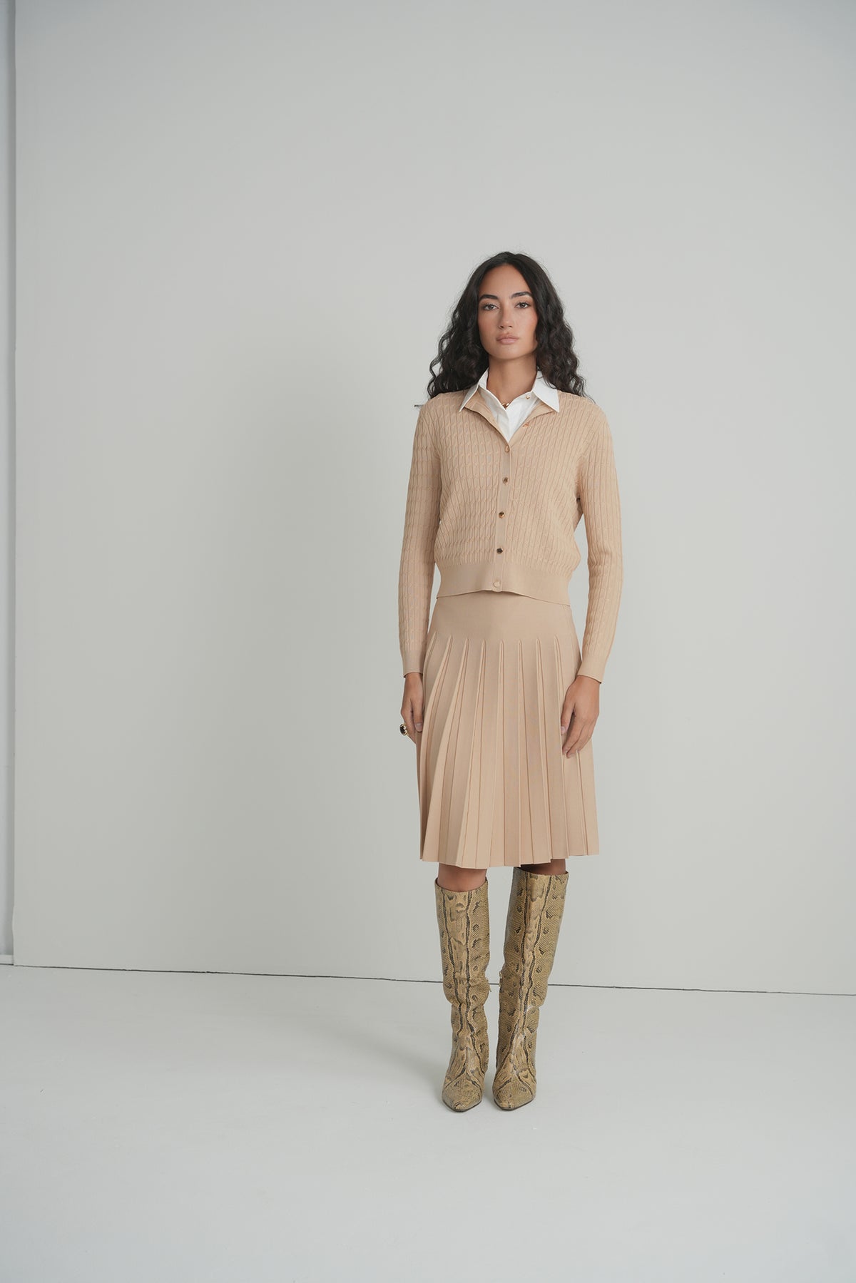 Aleeza Paris Camilla Cable Cardigan – modest top