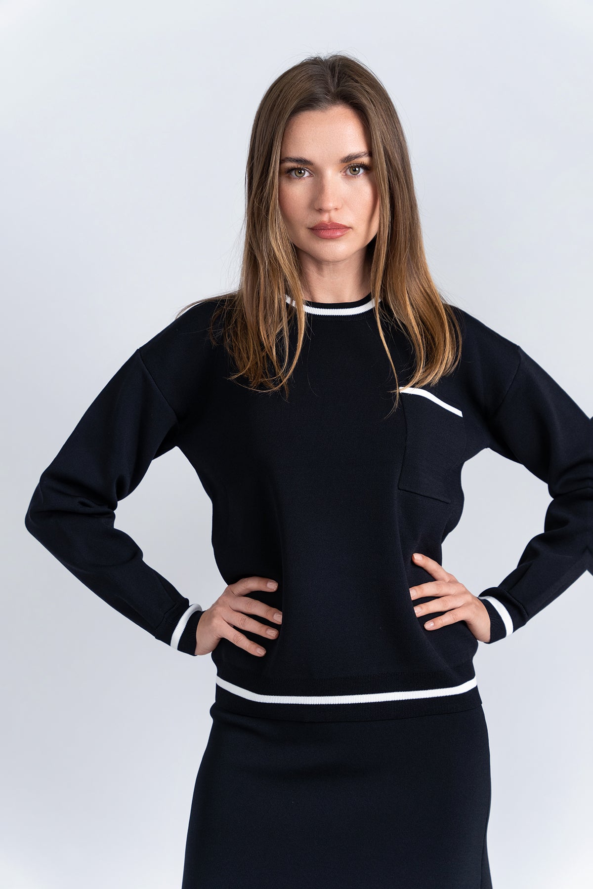 Aleeza Paris Monter Top – modest top in Black