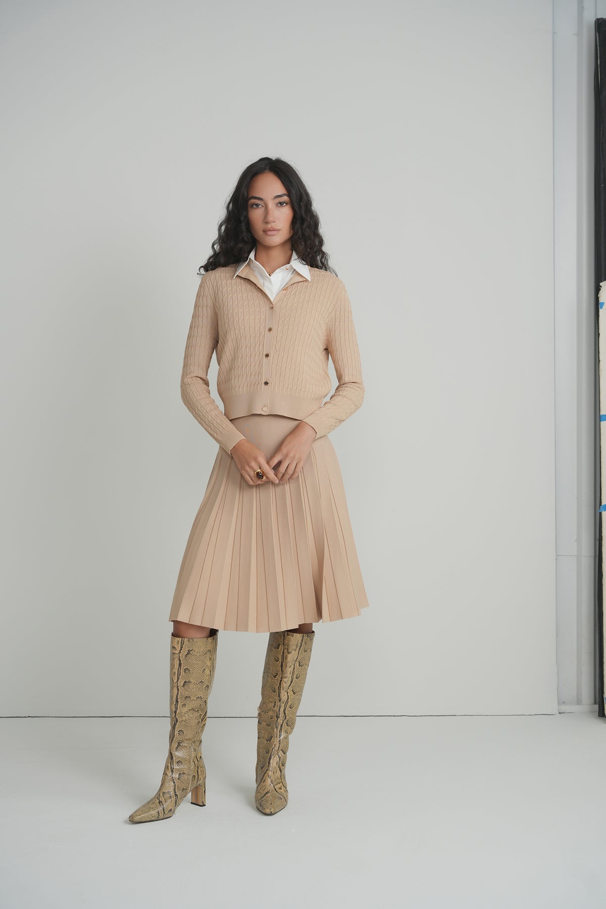 Aleeza Paris Pleated Wonder Skirt – modest skirt