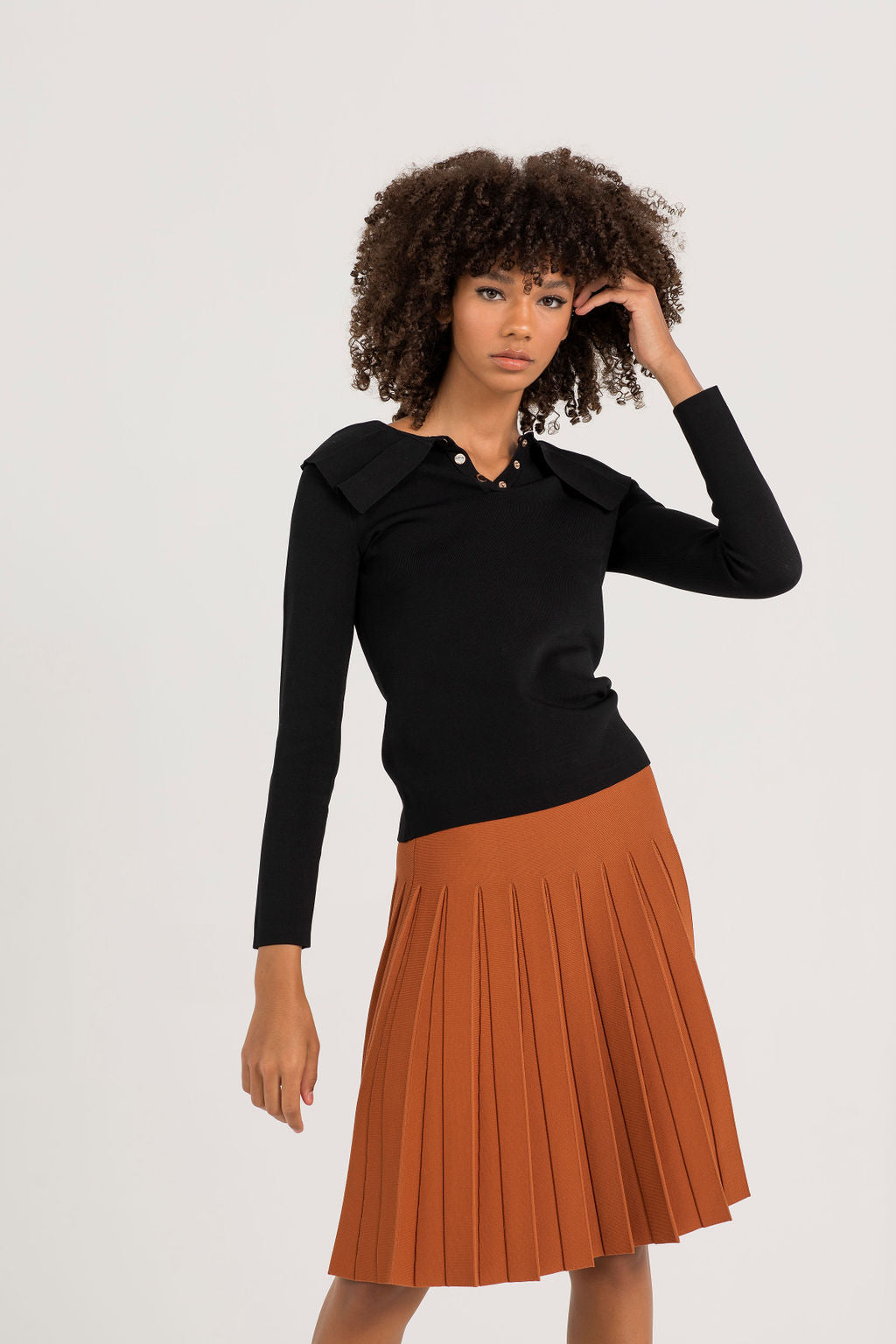 Aleeza Paris Pleated Wonder Skirt – modest skirt in Pumpkin