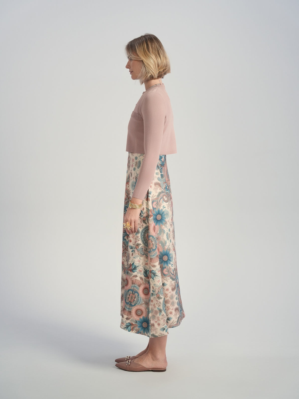 Aleeza Paris Yari Cropped Cardigan – modest top