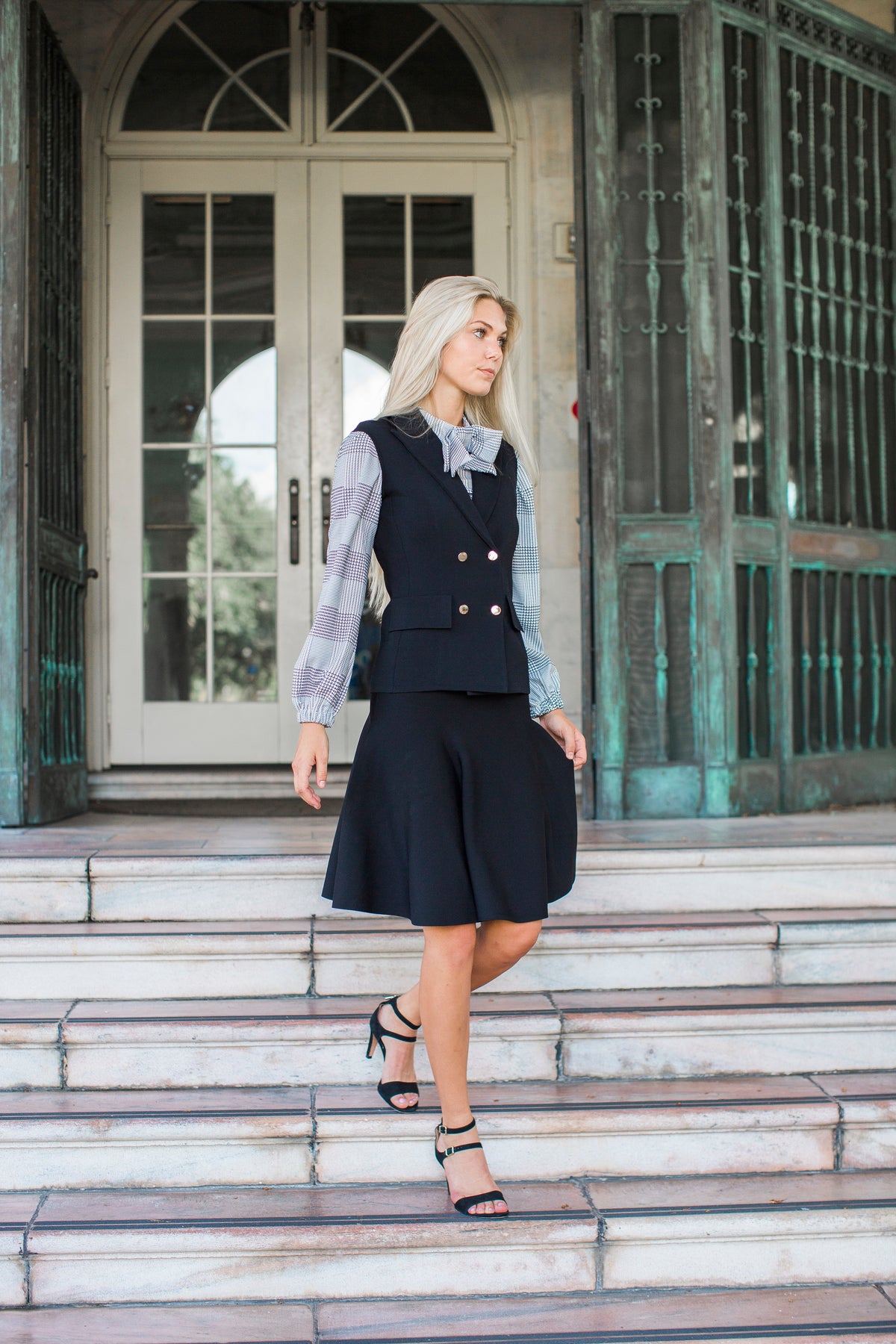 Aleeza Paris Blazer Vest – modest blazer