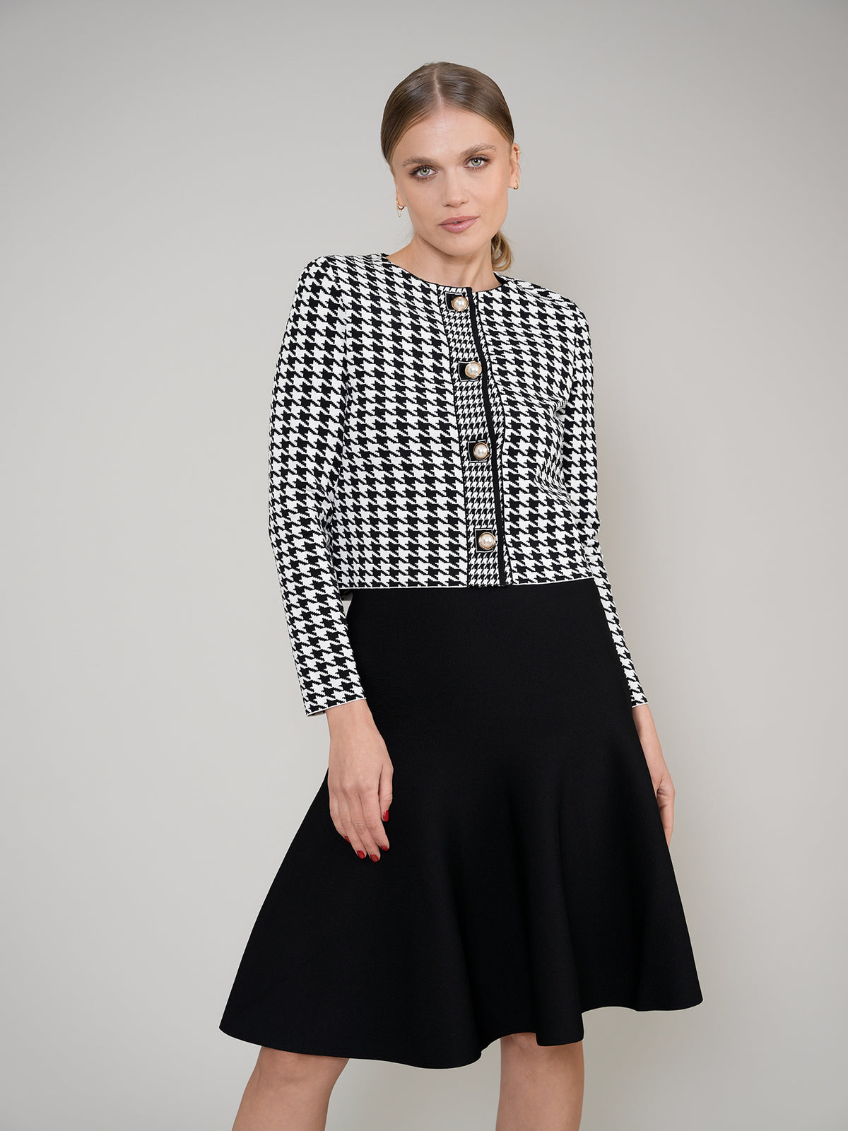 Aleeza Paris Button Down Cardigan – modest cardigan in Black