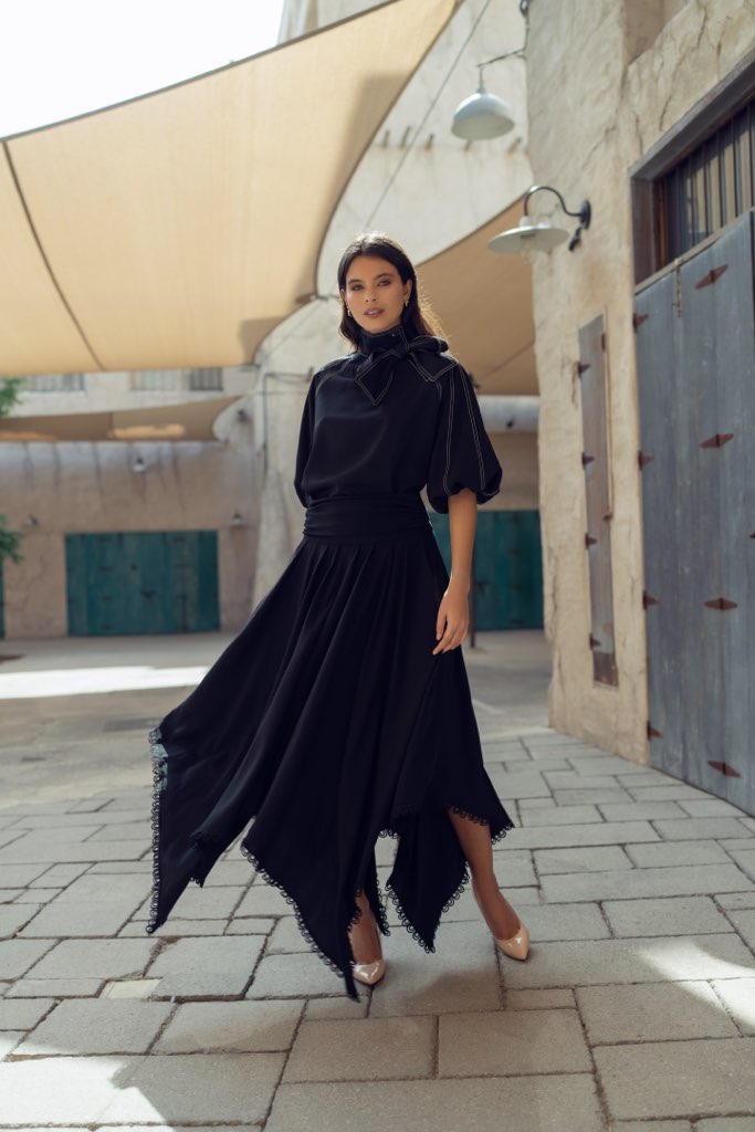 Aleeza Paris Paradise Maxi Skirt – modest skirt in Black