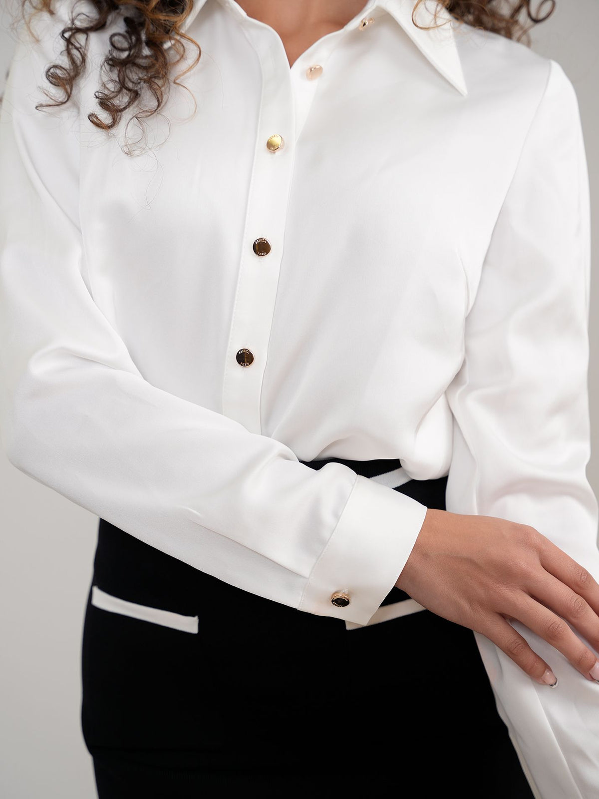 Aleeza Paris Simpson Shirt – modest top