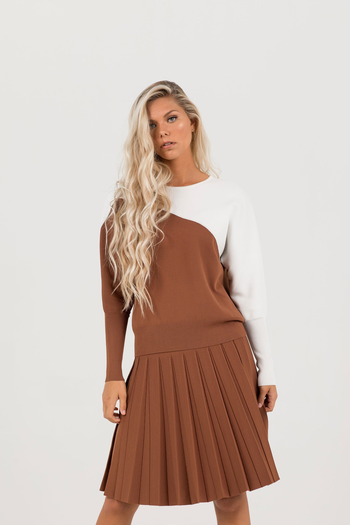 Aleeza Paris Pleated Wonder Skirt In Cocoa – modest skirt in Cocoa