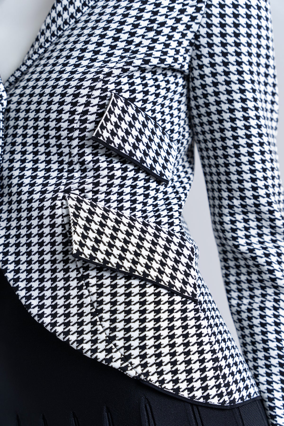 Aleeza Paris Baron Blazer – modest jacket