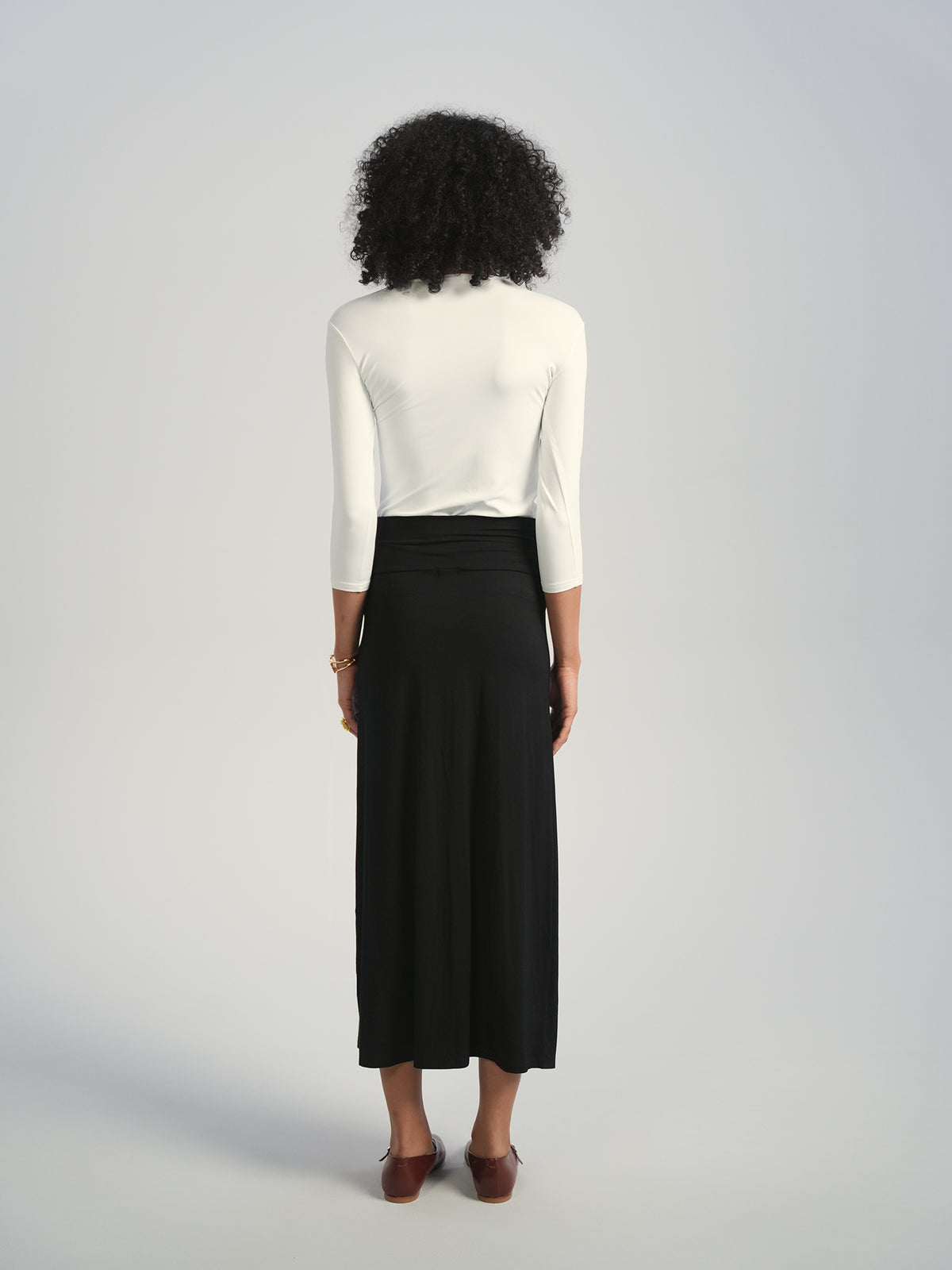 Aleeza Paris Butter Skirt – modest skirt in Black