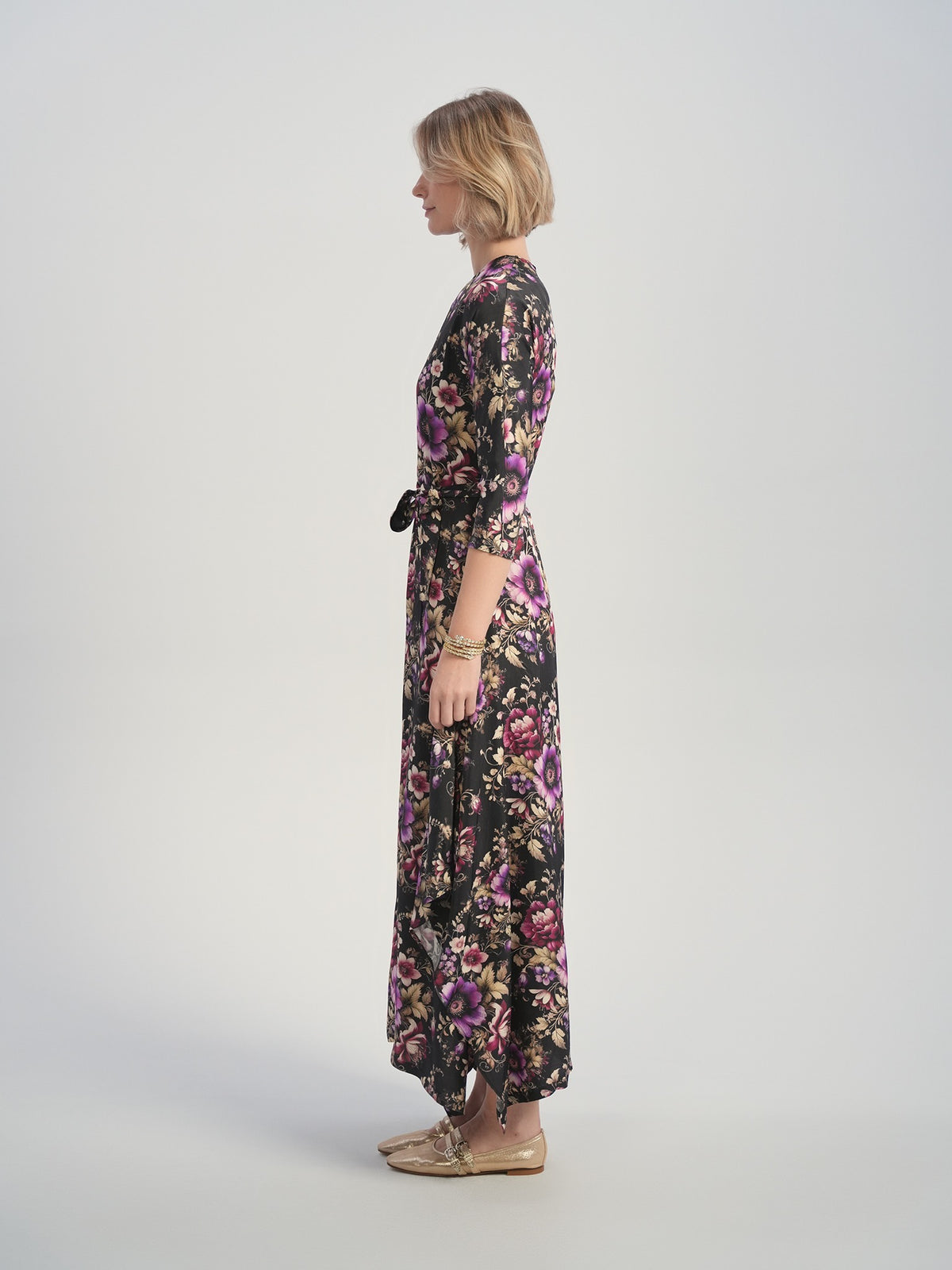 Aleeza Paris Chinni Dress – modest dress in Black Floral