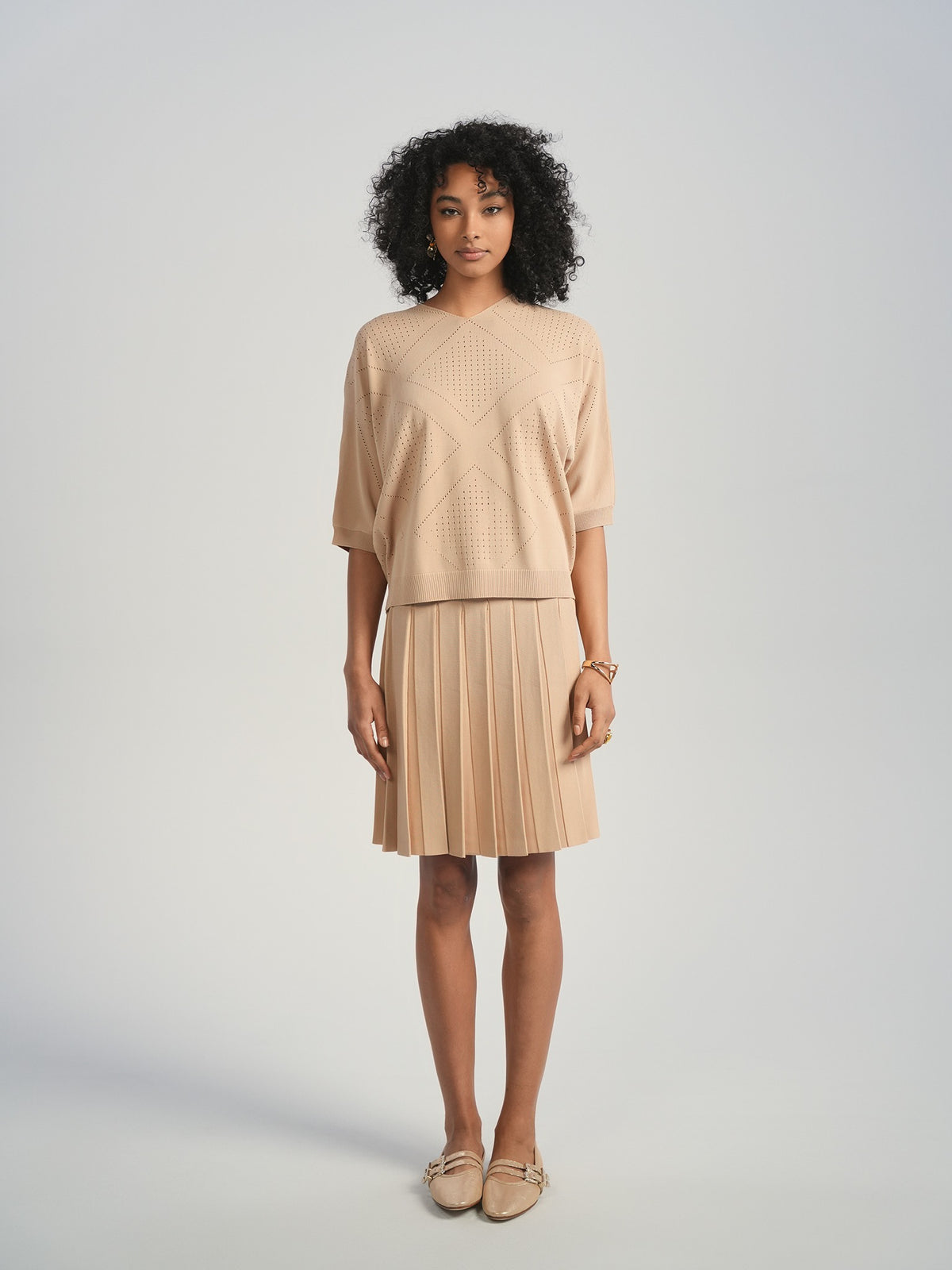 Aleeza Paris Cicero Top – modest top in Sand