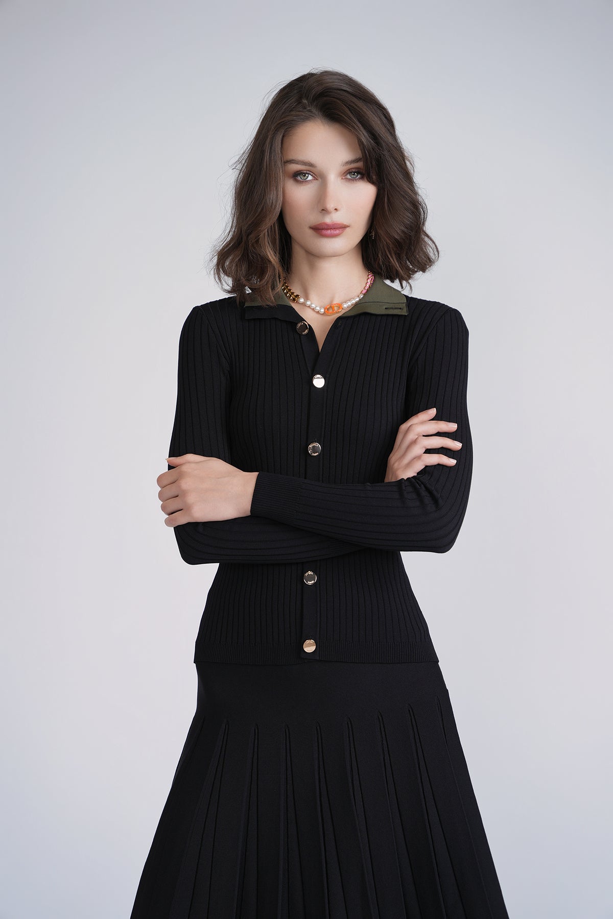 Aleeza Paris Classic Ribbed Knit Top – modest top in Black