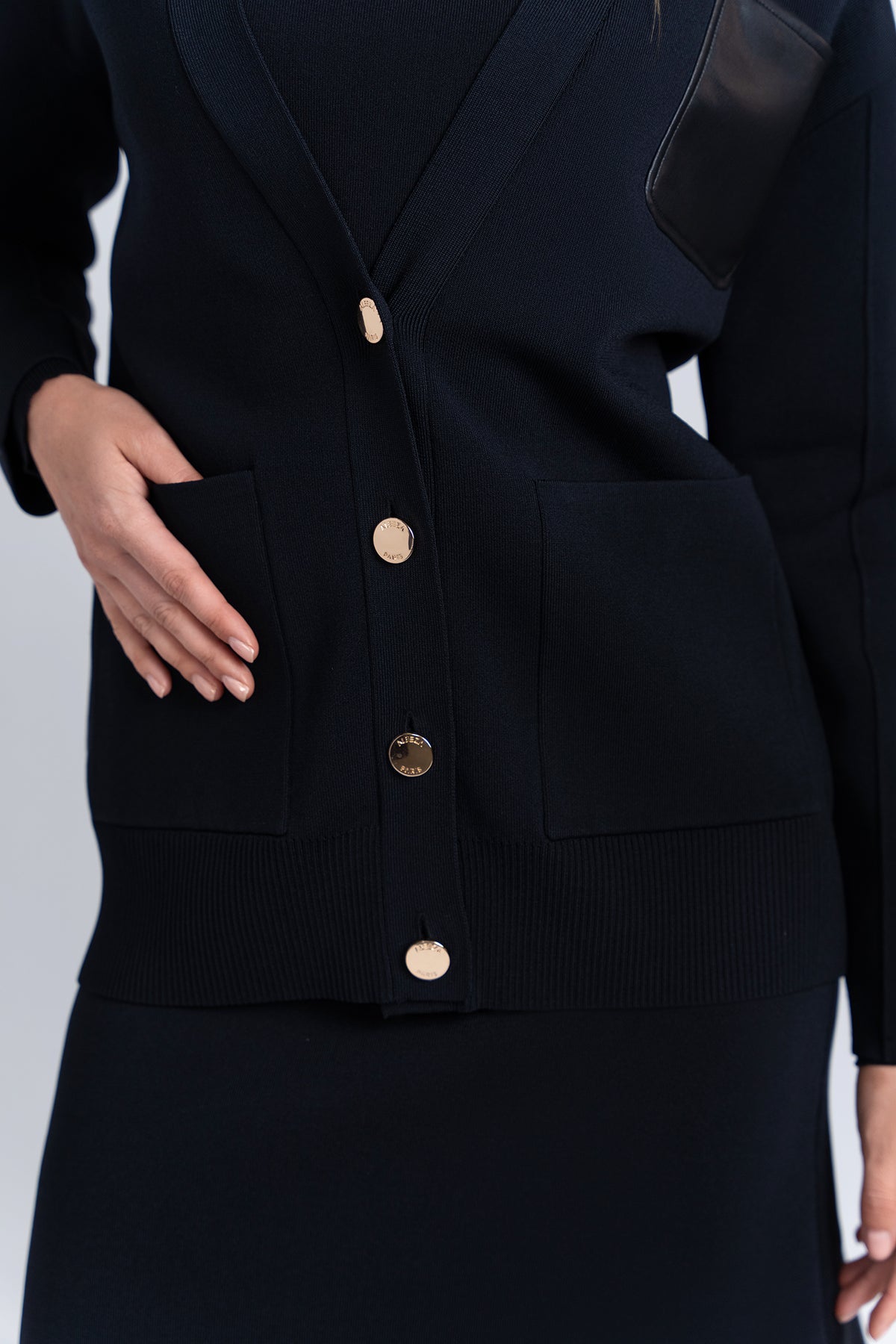 Aleeza Paris Ella Long Blazer – modest dress