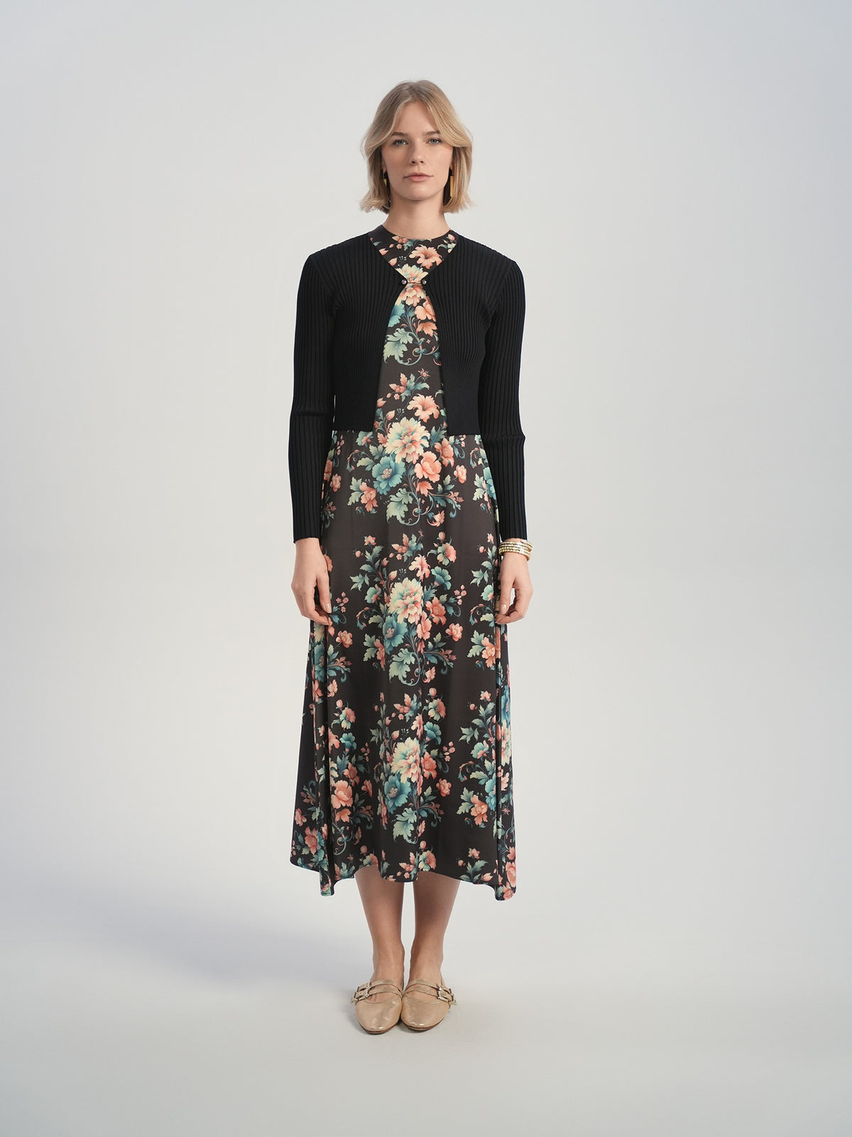 Aleeza Paris Helen Cardigan – modest top in Black