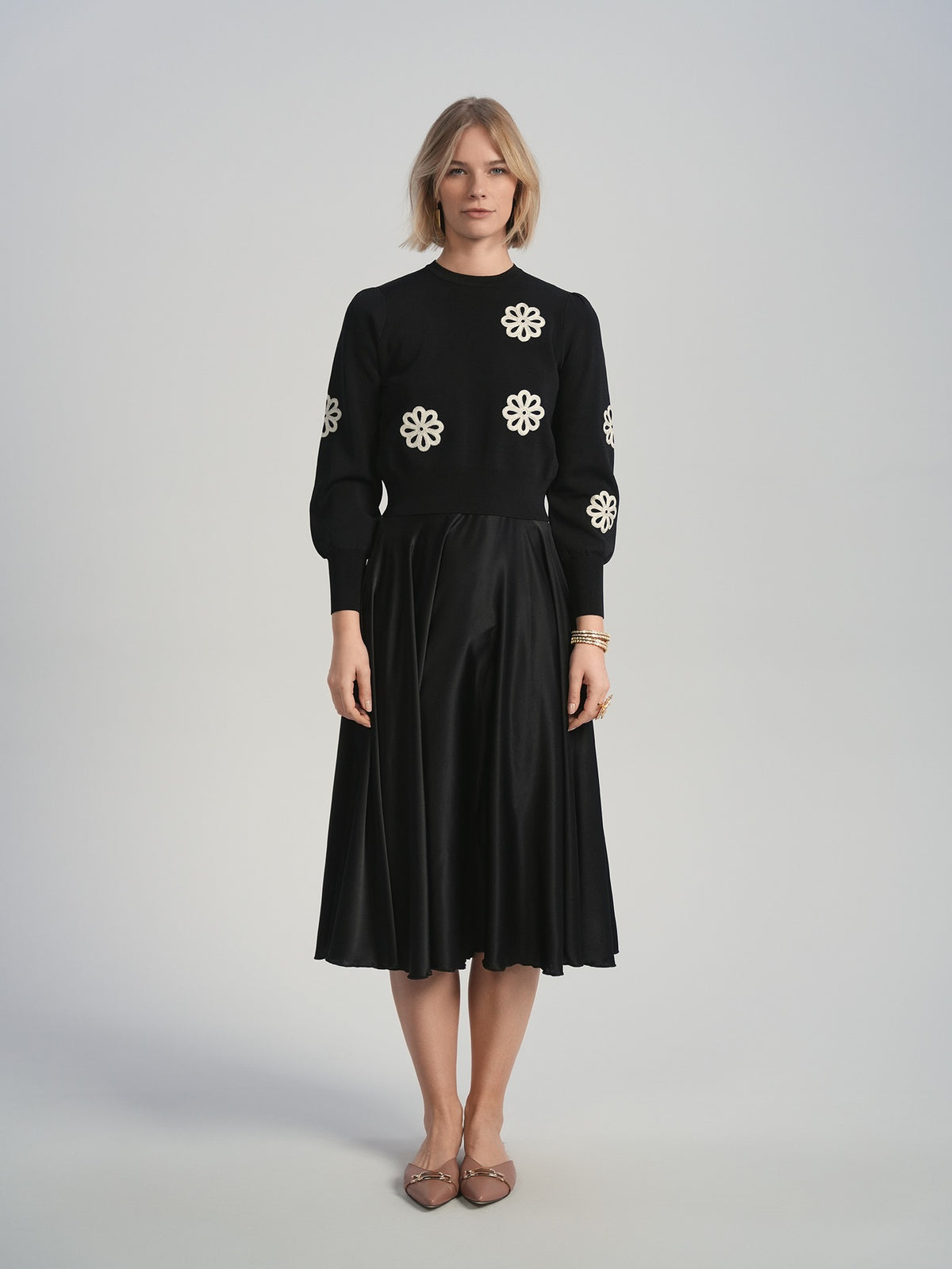 Aleeza Paris Lodi Top – modest top in Black