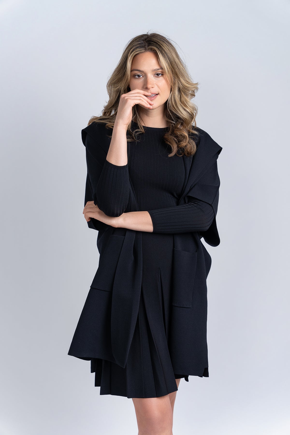 Aleeza Paris Malaga Jacket – modest top in Black