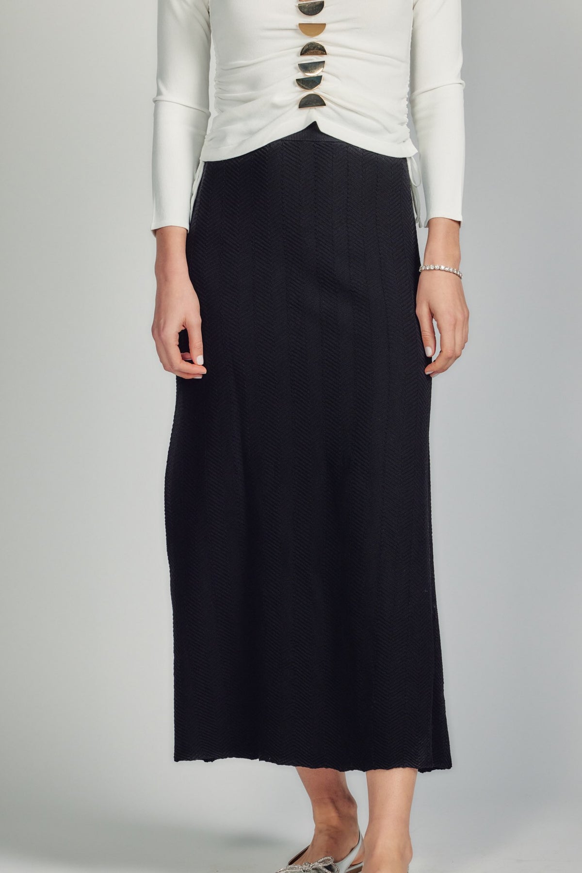 Aleeza Paris Marisa Aline Skirt – modest skirt in Black