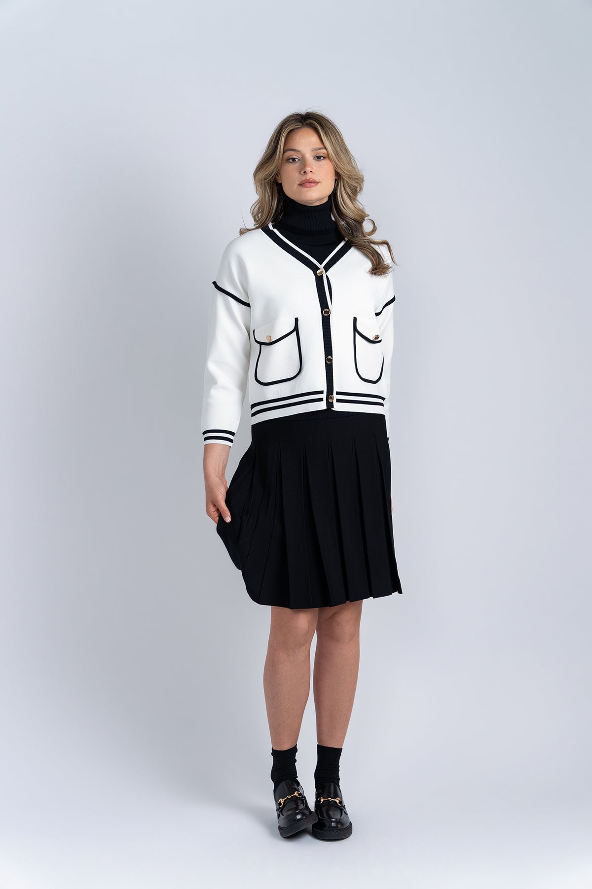 Niagara Jacket - Ivory W/ Black Trim