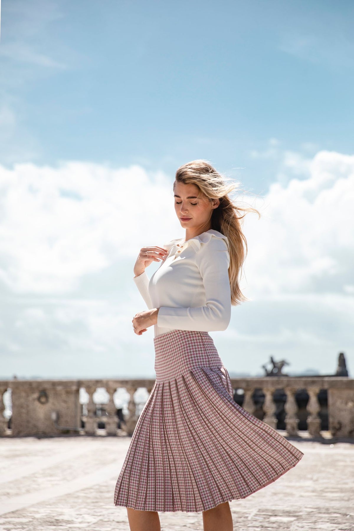 Aleeza Paris Pleated Houndstooth Skirt – modest skirt in Dusty Pink Oat & White