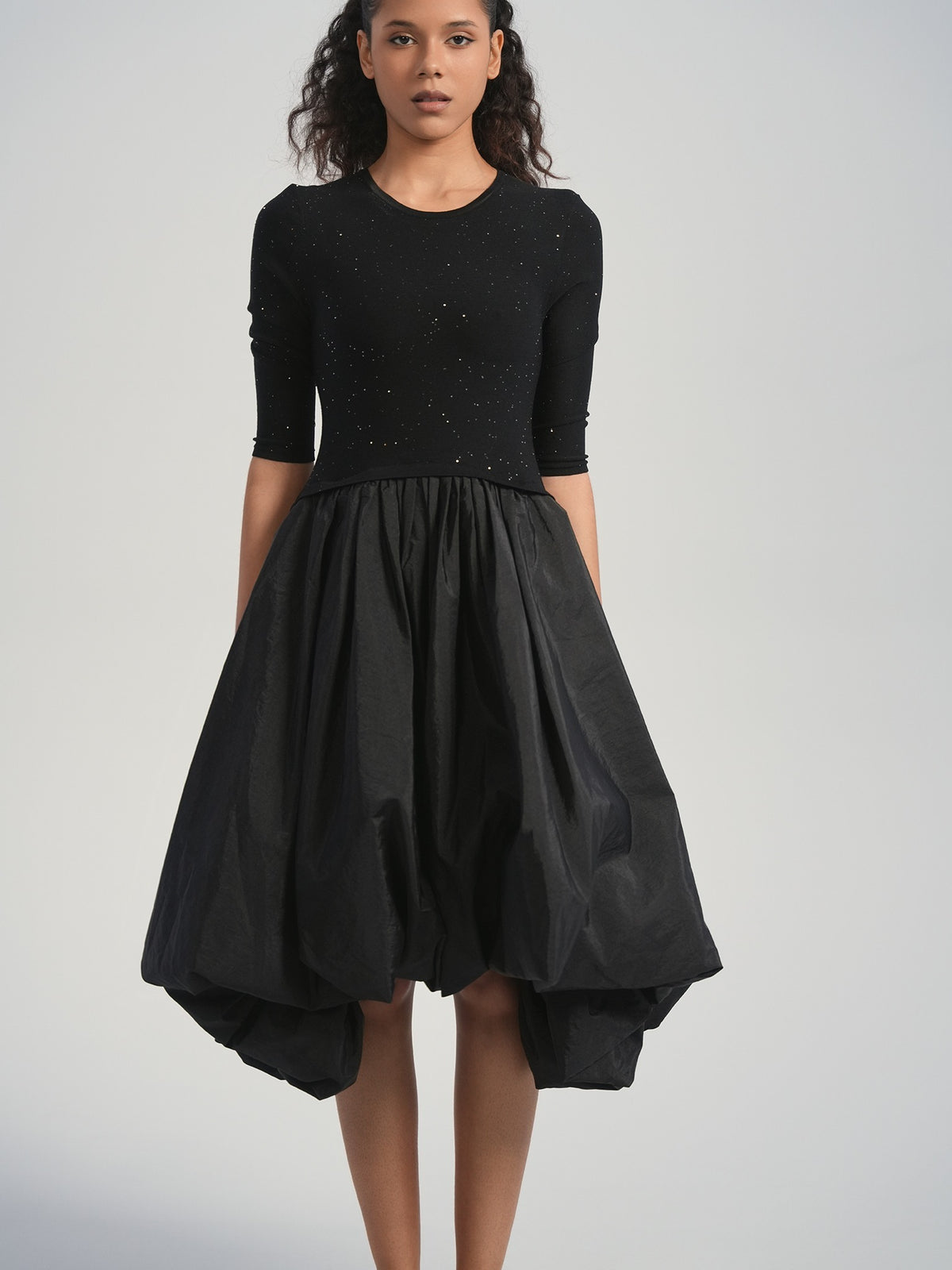 Aleeza Paris Sparks Bubble Dress – modest dress in Black