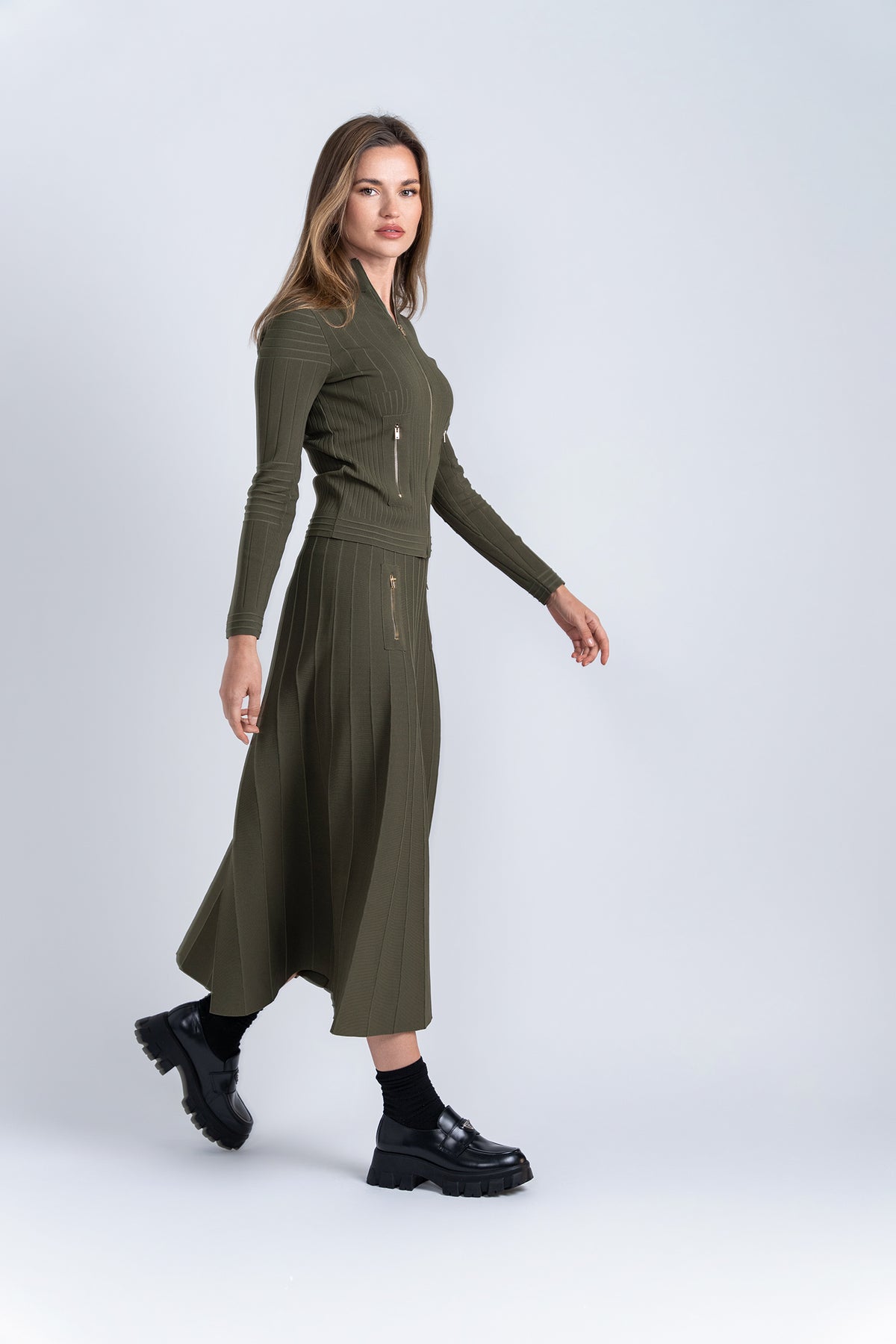 Aleeza Paris Timeless Zipper Cardigan – modest top