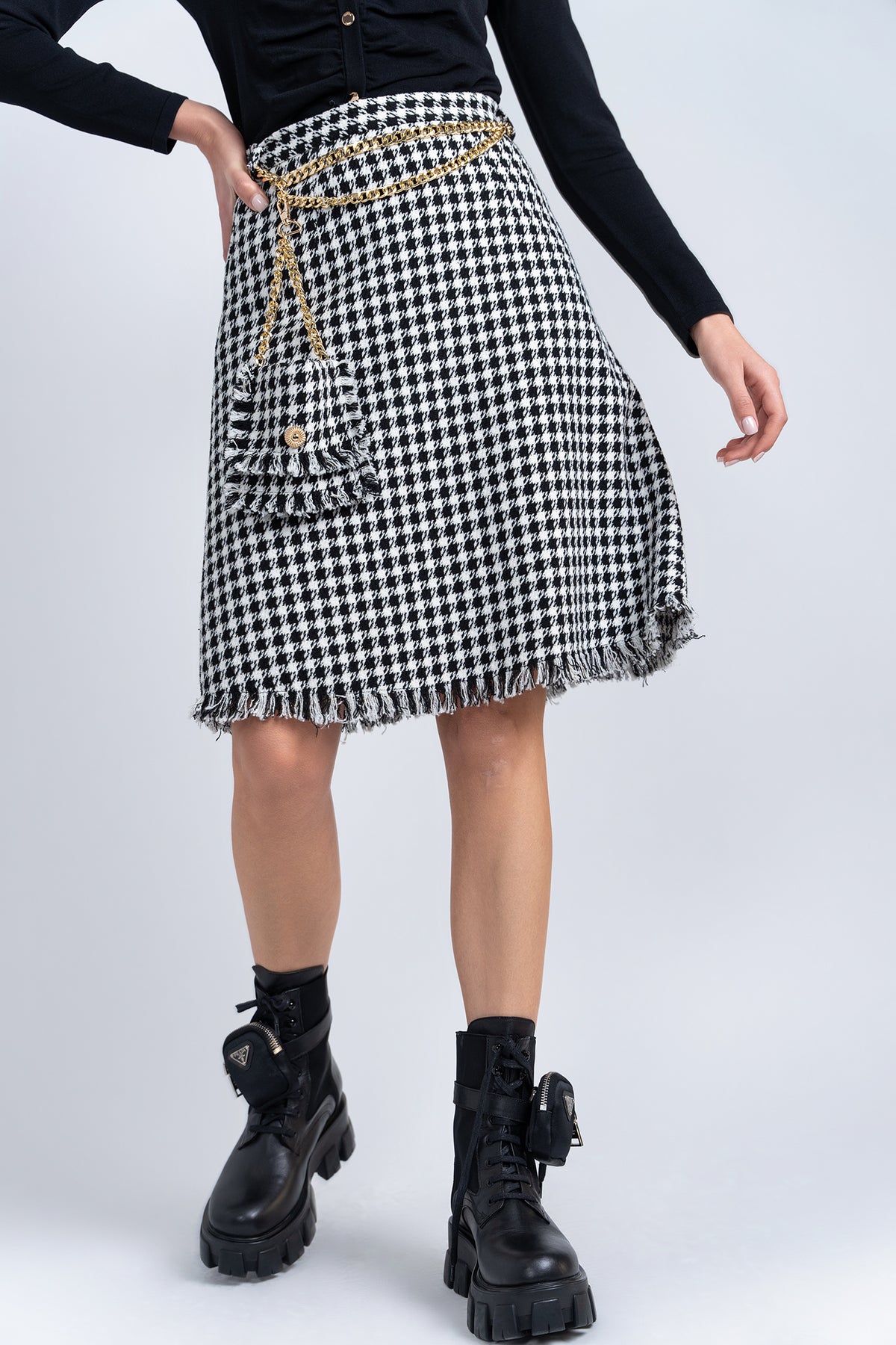 Aleeza Paris Tweed Fringe Skirt – modest skirt in Black/Ivory