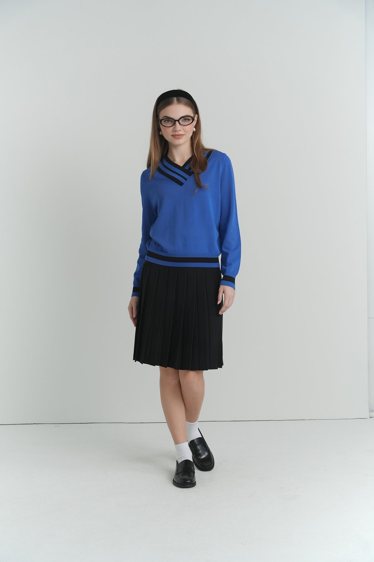 V-Neck Cricket Sweater in Cobalt And Black – on model – ALEEZA PARIS