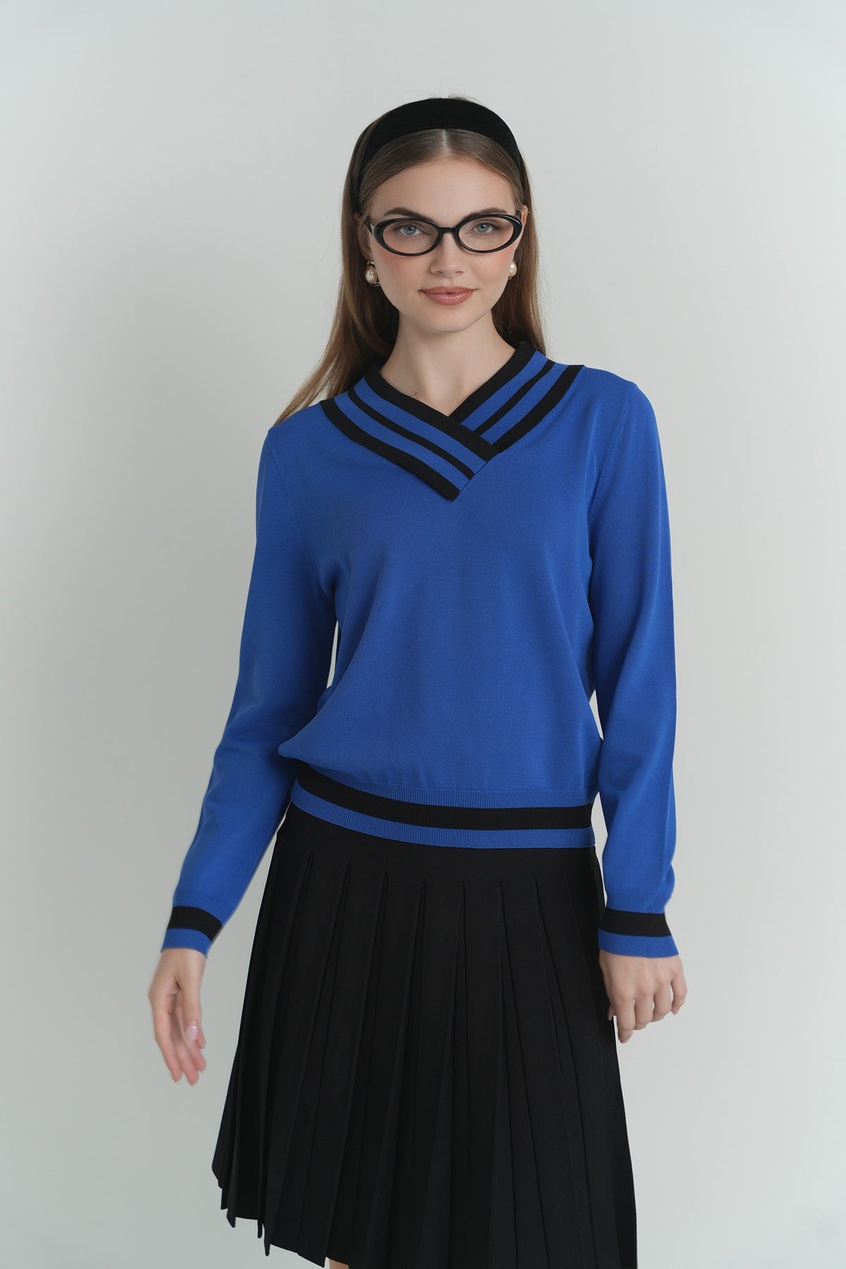 V-Neck Cricket Sweater in Cobalt And Black – on model – ALEEZA PARIS