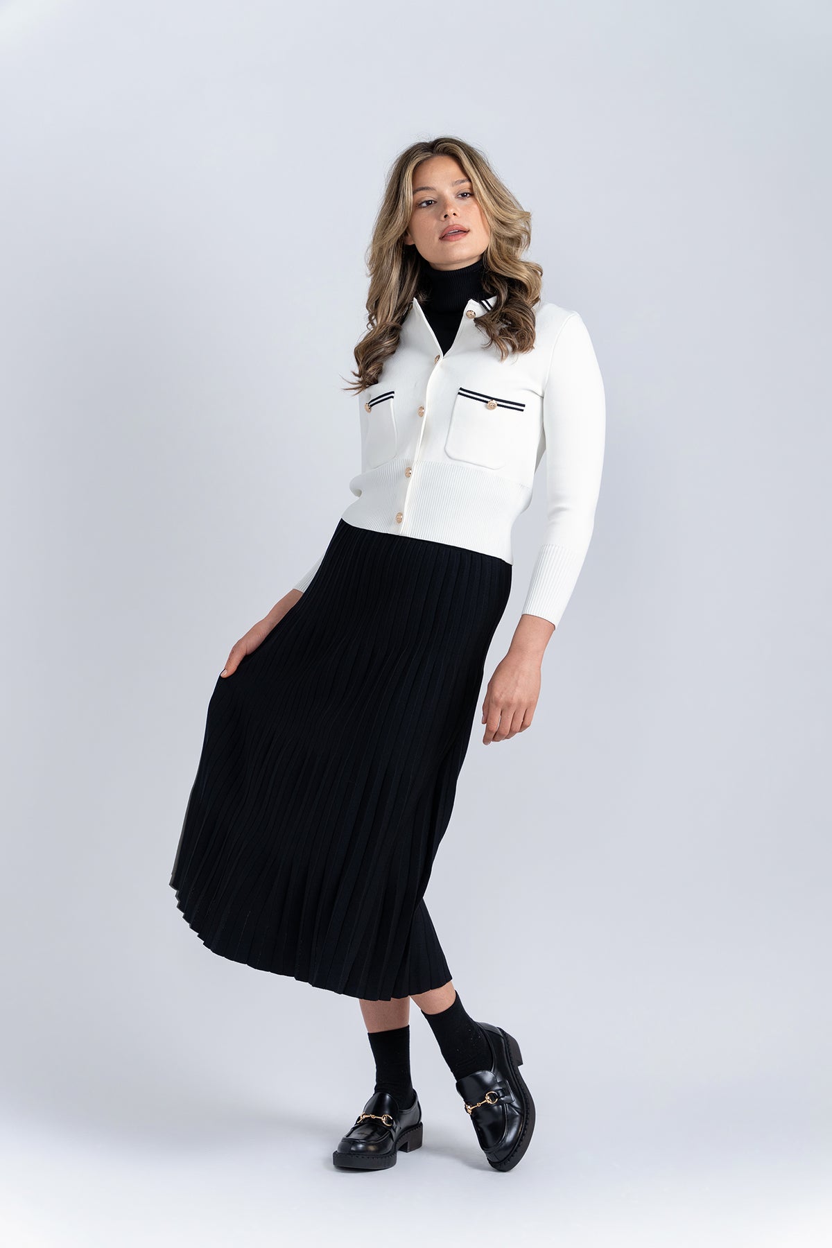 Aleeza Paris Valencia Cardigan – modest jacket