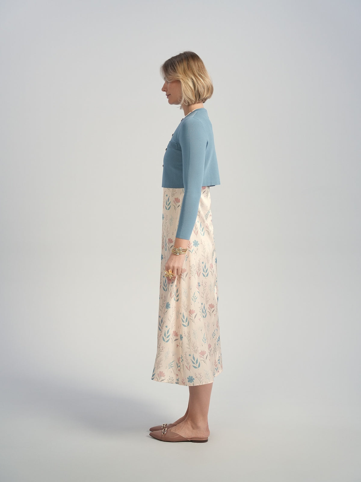 Aleeza Paris Yari Cropped Cardigan – modest top