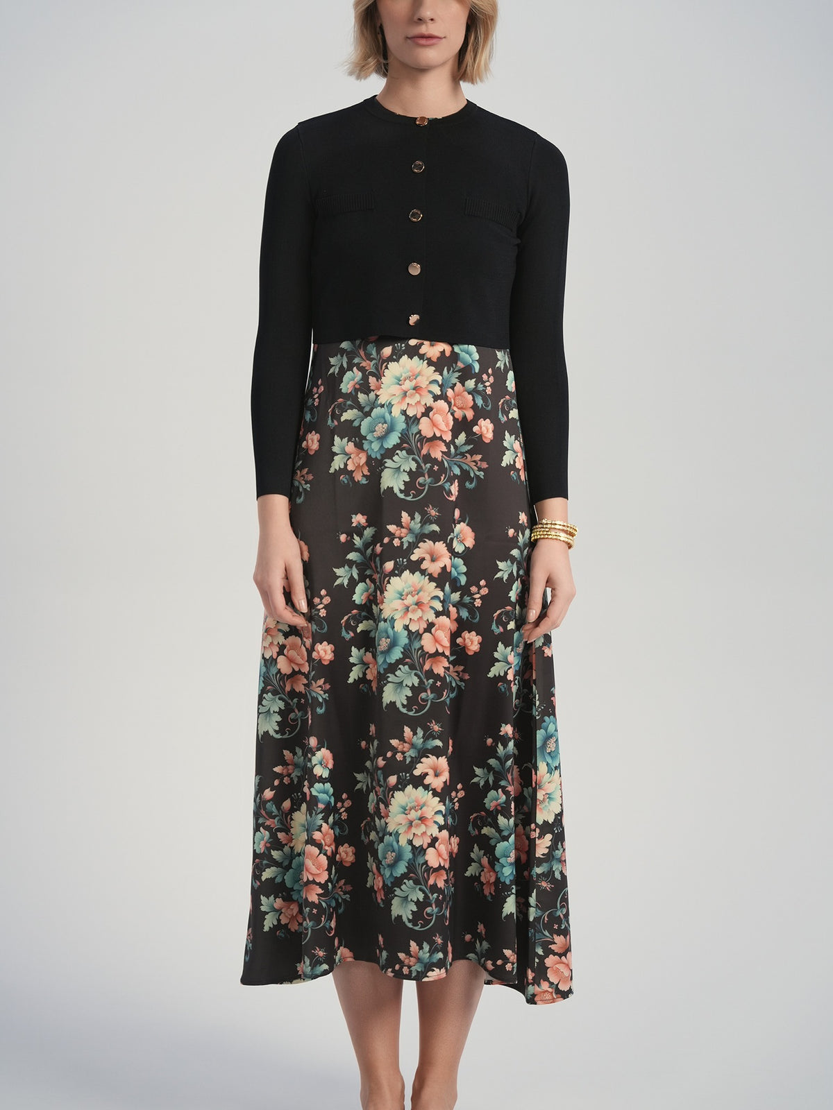 Aleeza Paris Yari Cropped Cardigan – modest top