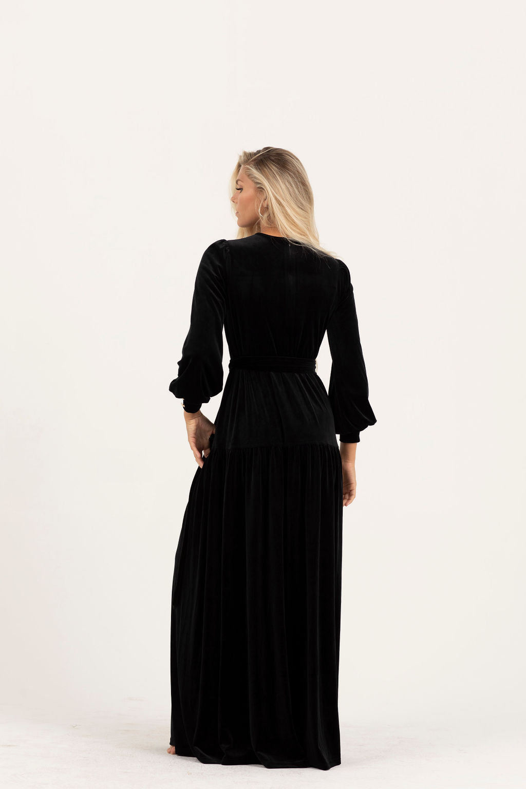 Blush Velvet Maxi Dress – Barefoot blonde Collection