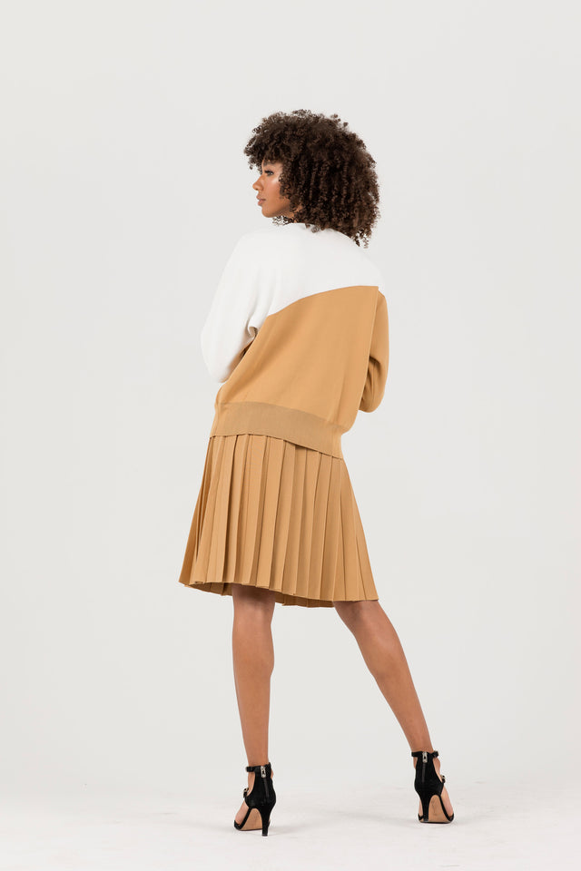 Pleated Wonder Skirt In Nugget