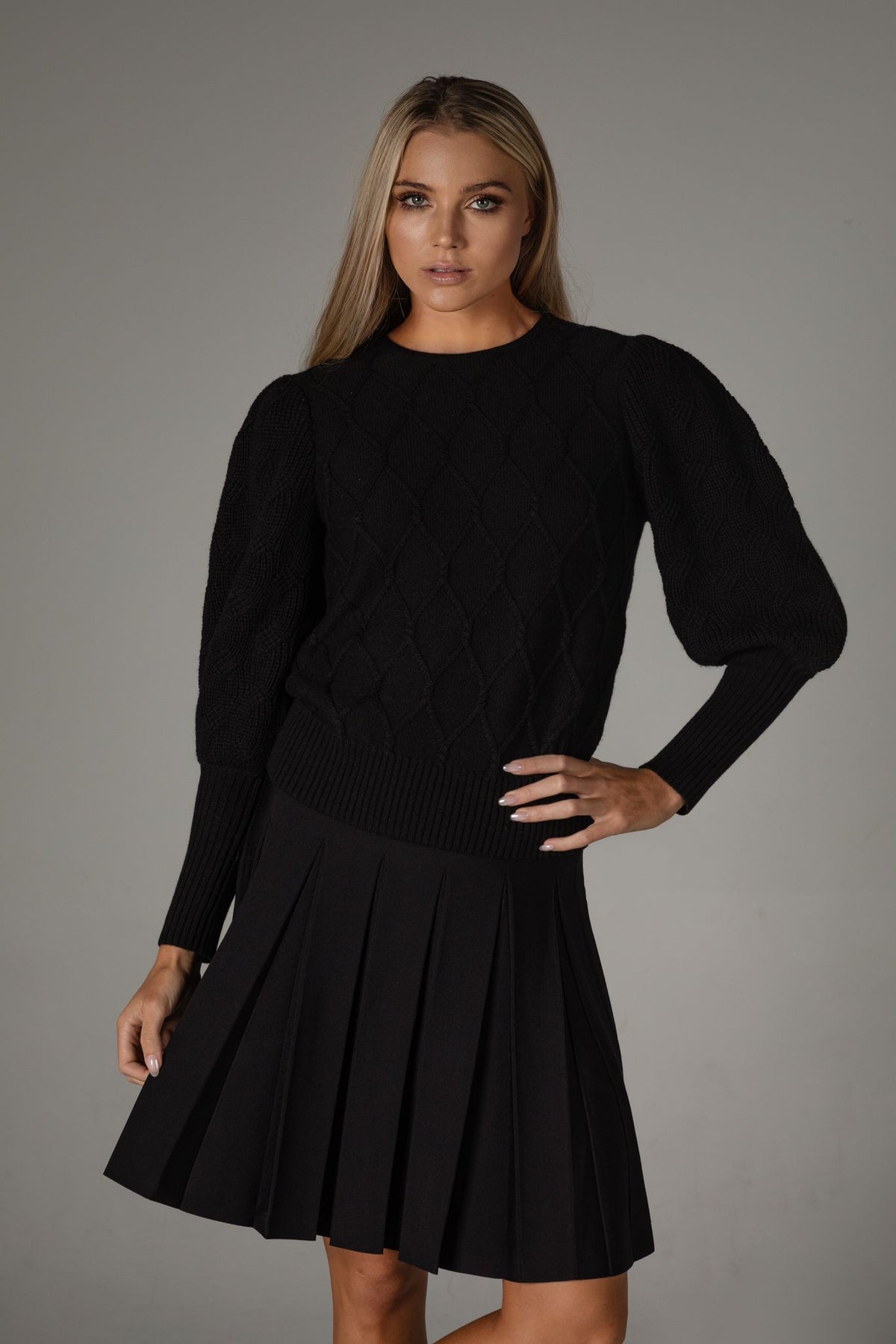 Aleeza Paris Chunky Knit Sweater – modest dress in Ivory