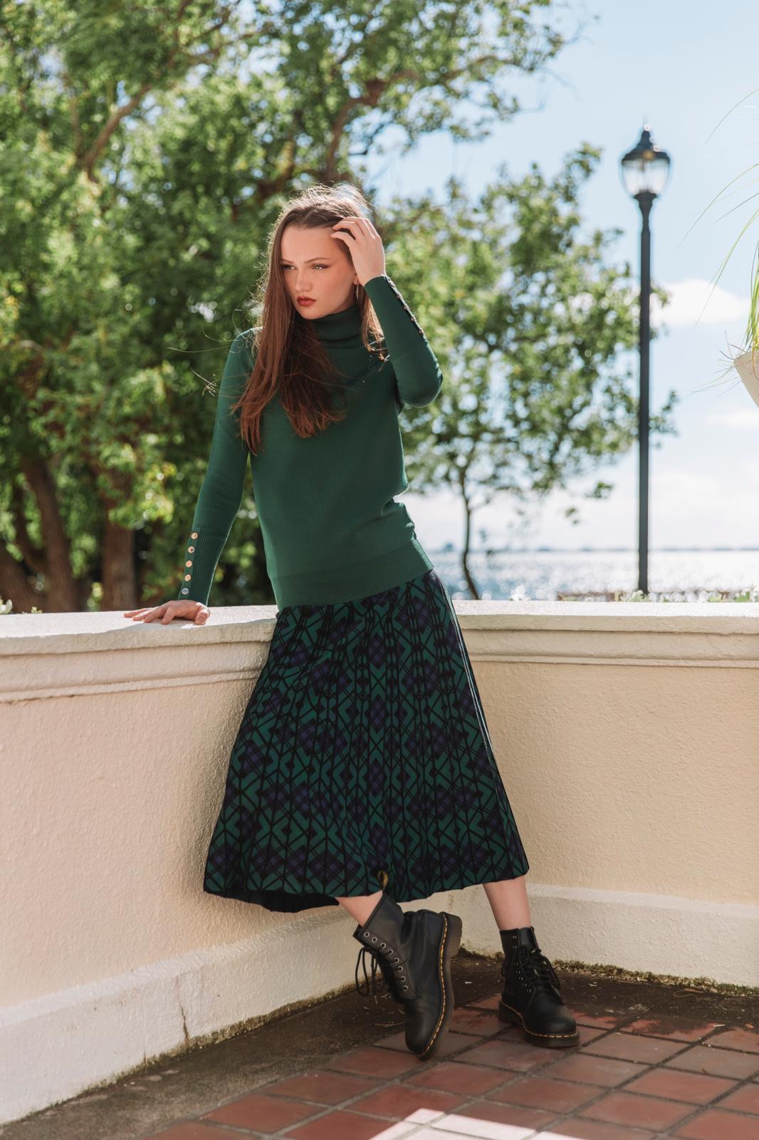 Aleeza Paris Pleated Wonder Checkerboard Skirt Green – modest skirt in Green