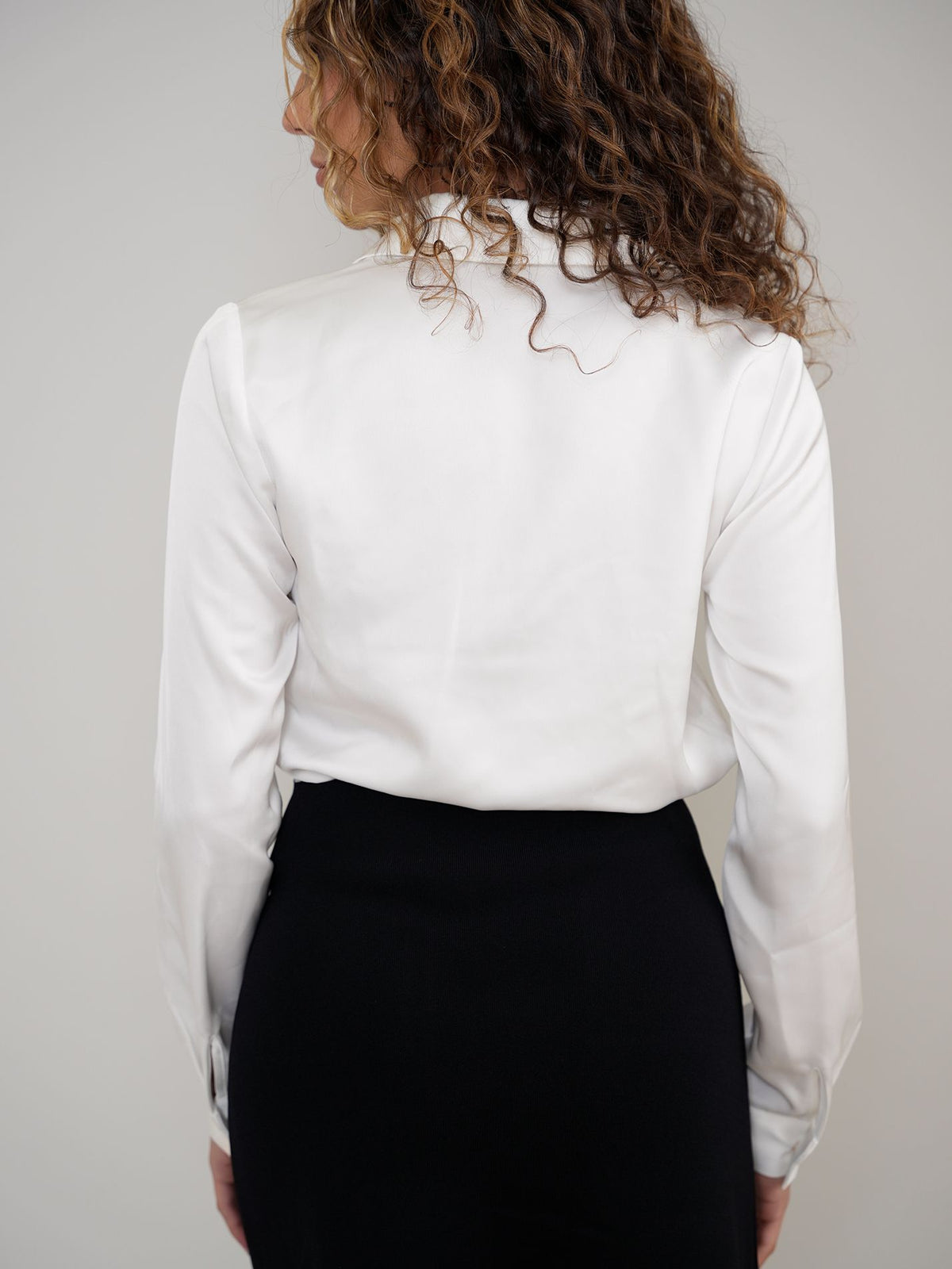 Aleeza Paris Simpson Shirt – modest top