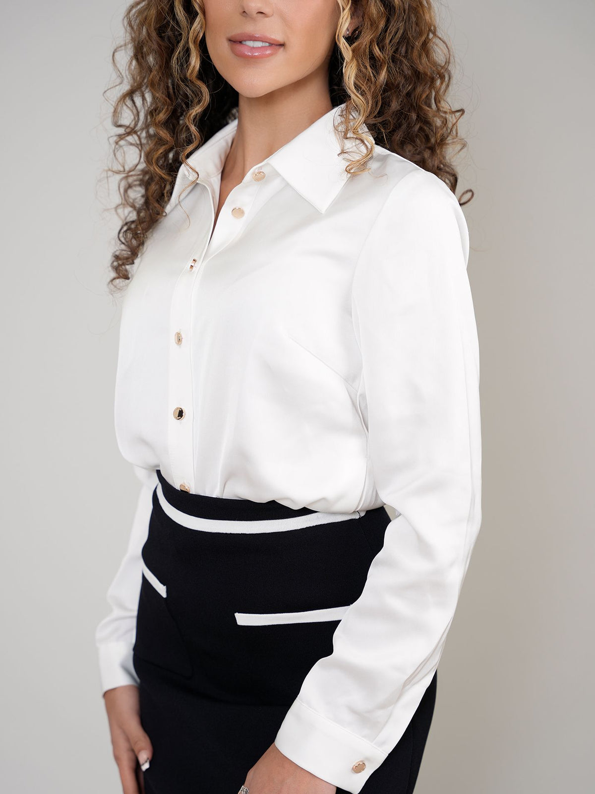 Aleeza Paris Simpson Shirt – modest top
